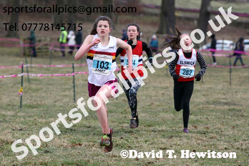 Girls under-13s Start Fitness NEHL, Alnwick. Photo: David T. Hewitson/Sports for All Pics